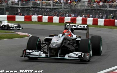 Brundle très critique envers Schumacher