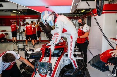 Prolongé d’un an seulement, snobé par Ferrari : Giovinazzi s’habitue à la pression en F1