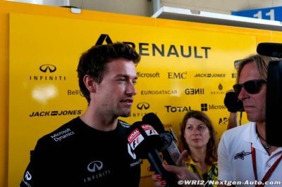 Magnussen’s Haas move surprises Palmer 