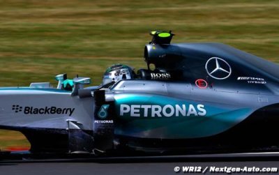 Brésil L2&nbsp;: Rosberg devance Hamilton