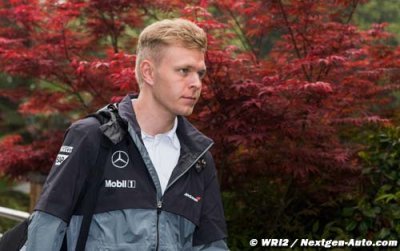 Magnussen prefers Button over Alonso as teammate