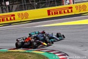 Verstappen et Russell ont aimé leur première vraie bataille en piste