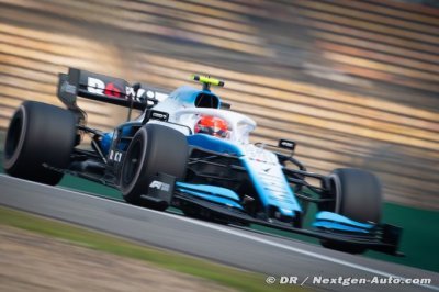 Kubica ’exchanged things’ with teammate Russell