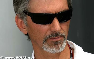 Damon Hill sous le feu des insultes...