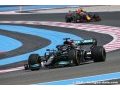 Red Bull réfléchit à une réclamation contre l'aileron avant de Mercedes F1