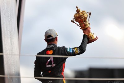 Il en rêvait, il l’a fait&nbsp;: un GP éprouvant, émouvant et exaltant pour Norris 