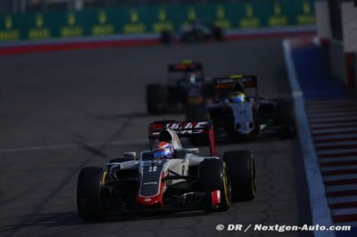 Grosjean&nbsp;: Le problème se situe sur le train arrière de la VF-16