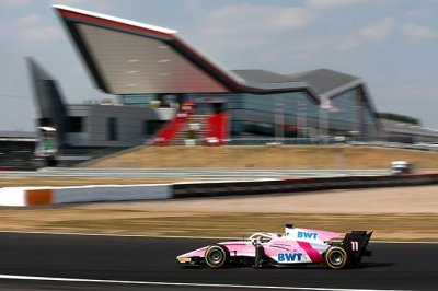 Silverstone, Course 2&nbsp;: Günther de bout en bout