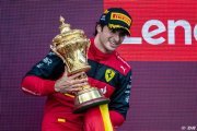 Sainz revient sur un début de saison 2022 'en dents de scie'