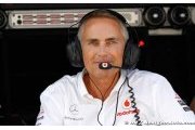 Whitmarsh espère que la victoire convaincra Hamilton de rester