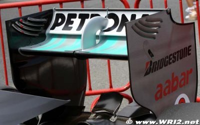 Mercedes travaille sur un F-duct automatique