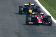 F2, Monza, Course principale : Daruvala gagne une course mouvementée