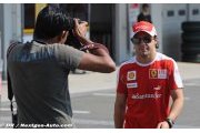 Un journaliste énerve Felipe Massa...