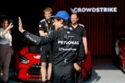 Rossi backs Antonelli over Ferrari in Italian title fight