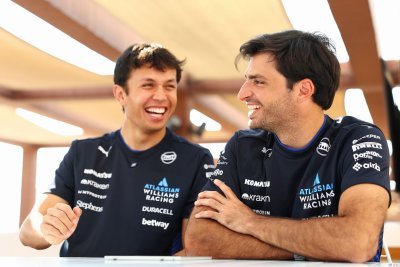 Vowles salue la relation immédiatement ’forte’ entre Albon et Sainz