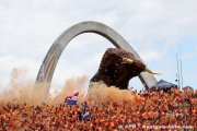 Russell : La F1 devient un festival incontrôlable à cause de l'alcool