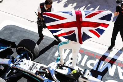 Bottas wins in US, Hamilton seals 6th F1 world title with 2nd place