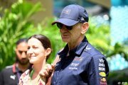 Aston Martin F1 retourne sa veste et va 'évaluer' une possible arrivée de Newey