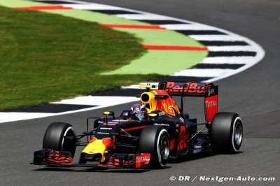 Jackie Stewart et Damon Hill très élogieux envers Verstappen