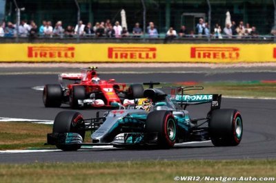 Häkkinen voit Mercedes devant Ferrari à la rentrée