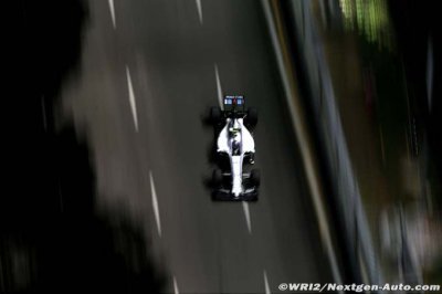 FP1 & FP2 - Singapore GP report: Williams Mercedes