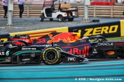 Jordan&nbsp;: Hamilton a été trop tendre face à ’l’agressif’ Verstappen