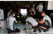 Mercedes gifting title 'bonus' to staff and F1 world
