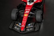 F1 world sees active front wing moving for first time