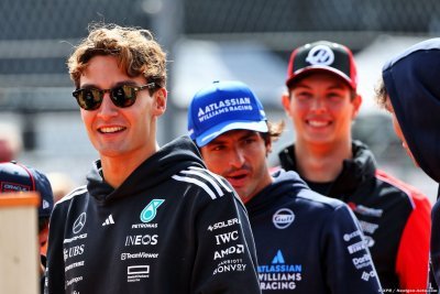 Wolff : Mercedes F1 va continuer avec Russell et Antonelli en 2026