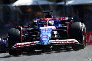 Villeneuve se paie Ricciardo : 'Pourquoi est-il encore en F1 ?'