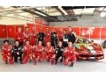 Alonso visits Ferrari sports car team in Bahrain