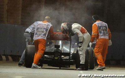 Button : Hamilton raconte n’importe quoi...