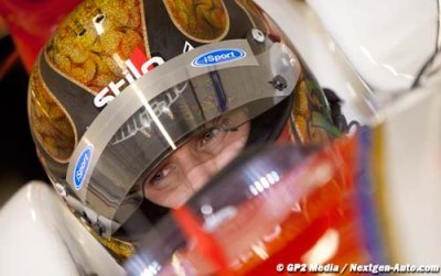 Valsecchi, Razia to join Team Lotus as testers