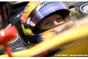Grosjean au volant de la R30 à Silverstone