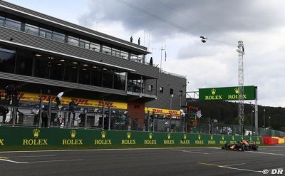 ‘Ce n’est juste pas excitant’&nbsp;: Verstappen regrette la qualité du spectacle à Spa