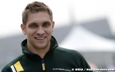 Petrov eyes F1 return with Williams, Marussia