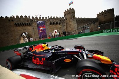 Ricciardo garde son sourire, Verstappen déplore la stratégie de Red Bull 