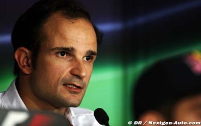 Liuzzi’s HRT seat not safe for 2012
