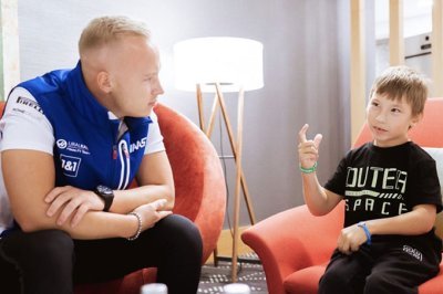 Mazepin a rejoint une association caritative après avoir appris de ses erreurs