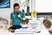 Prolonger sa carrière jusqu'au GP de Madrid pourrait être 'un défi' pour Alonso 