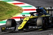 Ricciardo 'sourit à l'extérieur' mais est déçu d'avoir manqué le podium