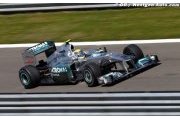 Mercedes using flexible wing in Turkey - report