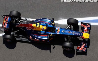 Webber ’positive’ about staying in 2012