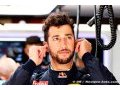 Ricciardo says contractual situation 'open'