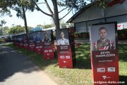 Les TV interdites d'approcher les pilotes à Melbourne