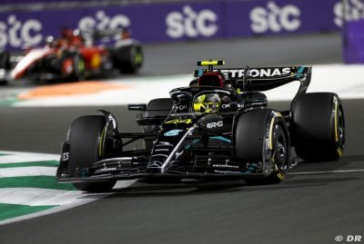 Hamilton révèle avoir un problème ’spécifique’ avec la W14