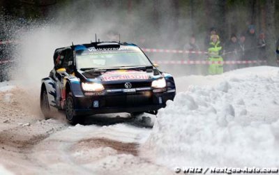 ES13-14&nbsp;: Mikkelsen faute, Ogier très proche de la tête