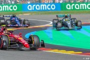 Alonso s'excuse d'avoir traité Hamilton 'd'idiot' à la radio mais...