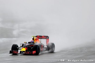 Verstappen a brillé sous la pluie