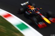 Verstappen suddenly in 'same situation' as Perez